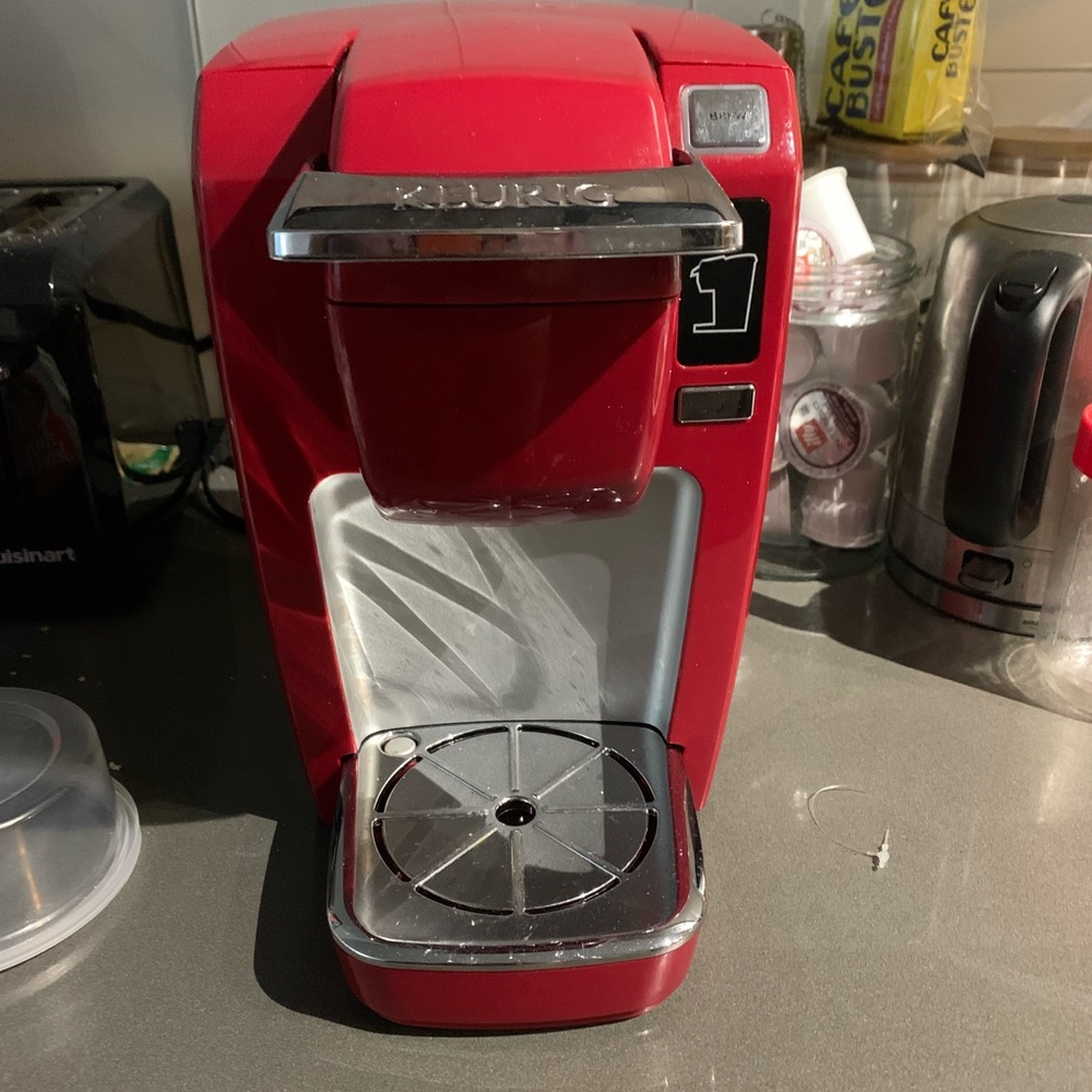 Red keurig mini